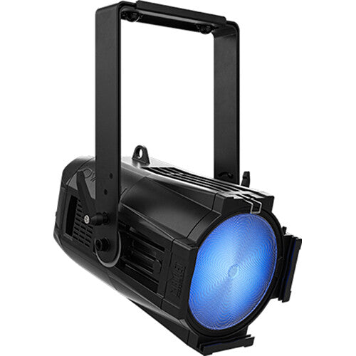 CHAUVET Professional Ovation Rêve P-3 IP full-spectrum LED fixture for theatrical, broadcast, film, and outdoor production lighting.