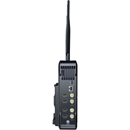 Hollyland Syscom 421S 4-transmitter wireless audio video transmission system for live production