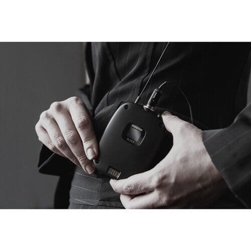 Shure SLXD14/93 Digital Wireless Omni Lavalier Microphone System with bodypack and receiver (J52 frequency band)