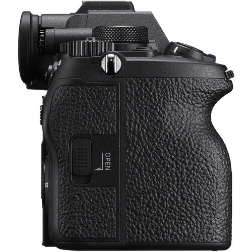 Sony a7R V mirrorless camera ILCE-7RM5 high-resolution full-frame camera with advanced AI autofocus