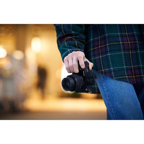 Sony ZV-E1 mirrorless camera with 28-60mm lens black ILC-ZVE1L-B full-frame vlog video camera